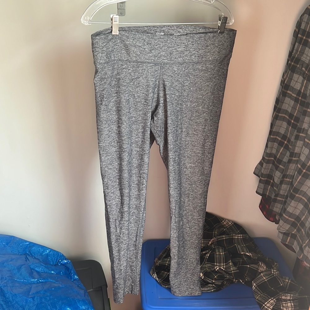 Pink by Victoria’s Secret Ultimate Yoga Leggings